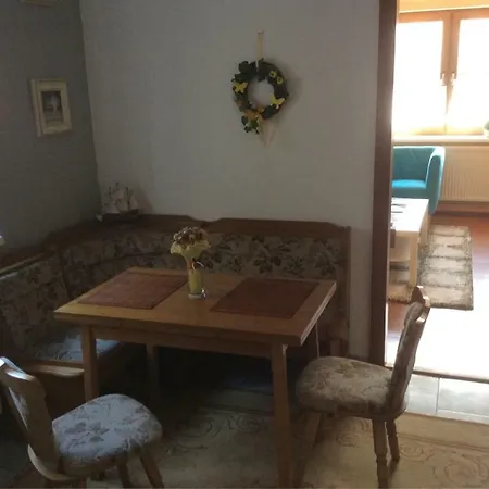Gemuetliche Bei Prag Apartment *